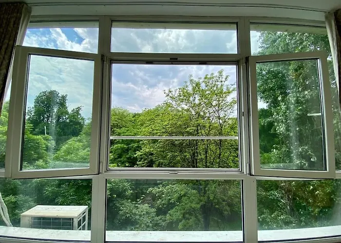 Downtown - Ultra With Park View Apartman *