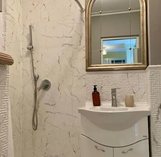 Downtown - Ultra With Park View Apartman