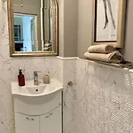 Apartament Downtown - Ultra With Park View Bucureşti